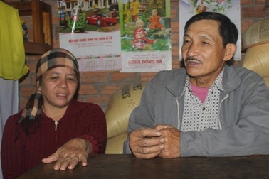 “Nhờ sự chia sẻ của mọi người, các con tui mới được tiếp tục đi học”