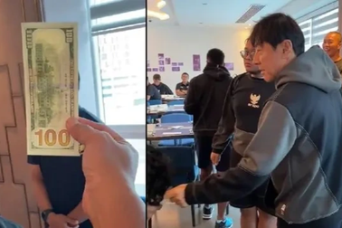 HLV Shin Tae Yong chơi lớn, phát tiền cho cầu thủ Indonesia