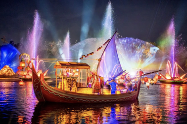 Hé lộ show diễn trên sông đặc sắc tại Mega Grand World Hà Nội