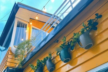 Mua lại khách sạn chờ hết dịch, chưa được 1 năm phải sang nhượng 3 lần