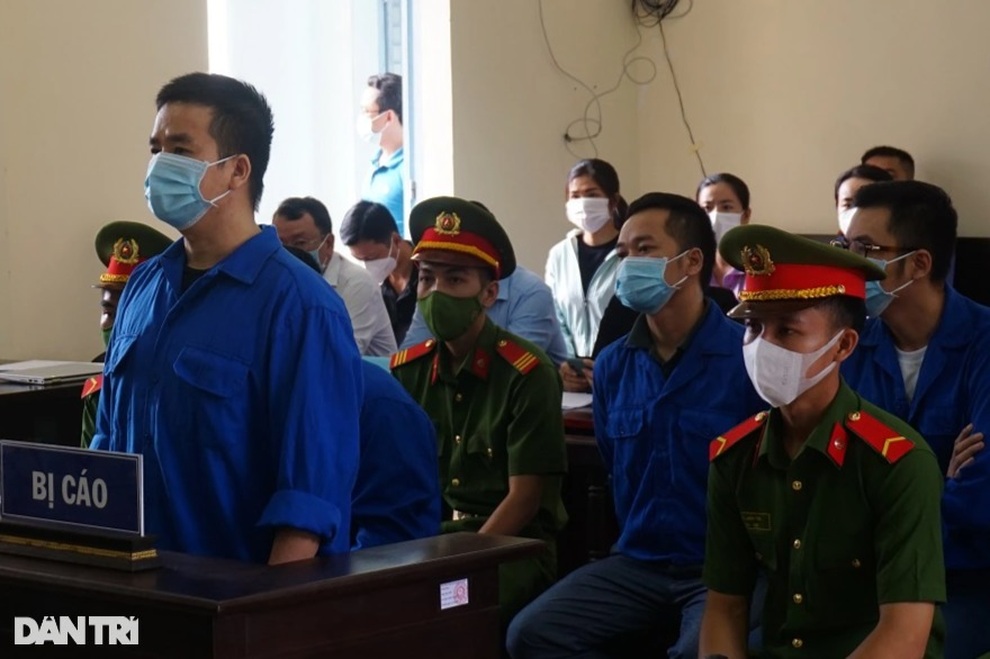 Trương Châu Hữu Danh và thành viên nhóm Báo sạch khai gì tại tòa? - 1 Trương Châu Hữu Danh và thành viên nhóm Báo sạch khai gì tại tòa? - 1