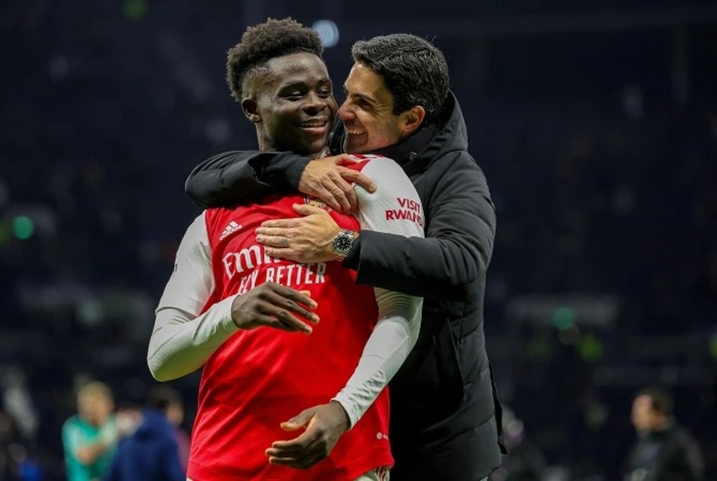 Arsenal lập kỷ lục mới, sáng cửa vô địch Premier League - 1 Arsenal lập kỷ lục mới, sáng cửa vô địch Premier League - 1