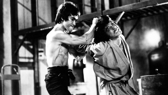 Lý Tiểu Long và Thành Long trên phim trường "Fist of Fury" (Ảnh: SCMP).