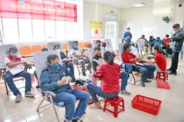Nhân viên BSR tình nguyện tham gia "Ngày hội hiến máu"
