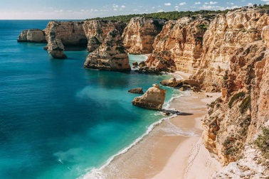 Điểm danh những bãi biển đẹp nhất Bồ Đào Nha