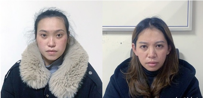 Huỳnh Thị Thanh Hằng (trái) và Vương Ngọc Thảo Vy bị khởi tố, bắt tạm giam điều tra vụ bé 2 tuổi ở Lâm Đồng bị bạo hành.