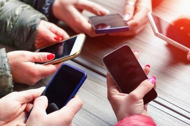 Không yêu cầu tất cả học sinh phải có điện thoại để phục vụ học tập