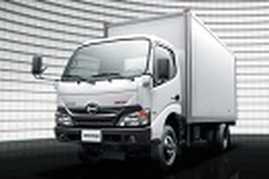 Dòng xe hạng nhẹ Hino 300 series đã chính thức ra mắt