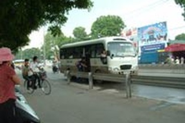 Phụ xe cũng phải có giấy chứng nhận chuyên môn nghiệp vụ