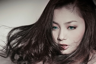 Phim về Mạc Thị Bưởi hoãn quay vì trời lạnh