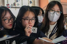 "Disneyland khoa học" trường Ams thu hút bạn trẻ đam mê khoa học