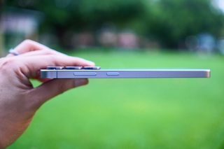 Đánh giá Galaxy S25 FE: Màn hình đẹp, camera tốt, hiệu năng đủ dùng - 4