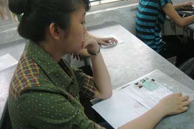 Chùm ảnh: Thí sinh chăm chú nghe quy chế