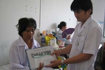 Bà Kiệm không chịu nhập viện vì thương cháu Phước