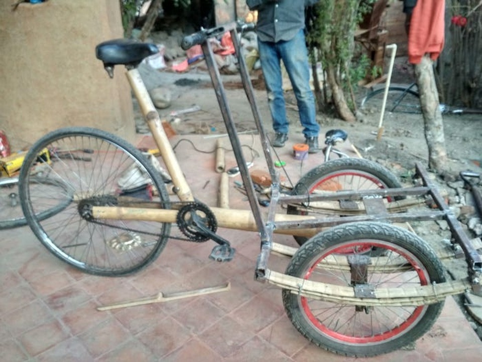 Độc đáo mẫu xe đạp điện đa năng bằng tre ở Nepal - 8 Độc đáo mẫu xe đạp điện đa năng bằng tre ở Nepal - 8