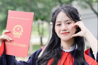 Nữ sinh duy nhất được Y Dược TPHCM tuyển thẳng: "Quay xe" vì mẹ bị ung thư