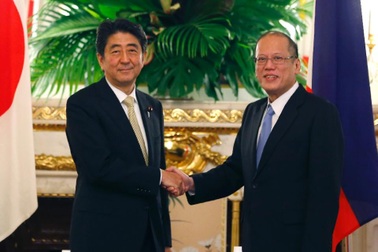 Nhật Bản cam kết cho Philippines vay ưu đãi 2 tỷ USD