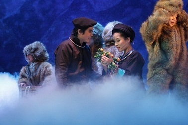 “Chuyện tình Khâu Vai” được kể bằng cải lương