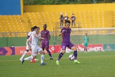 Tiến Linh ghi bàn, B.Bình Dương chia điểm với CLB Hải Phòng