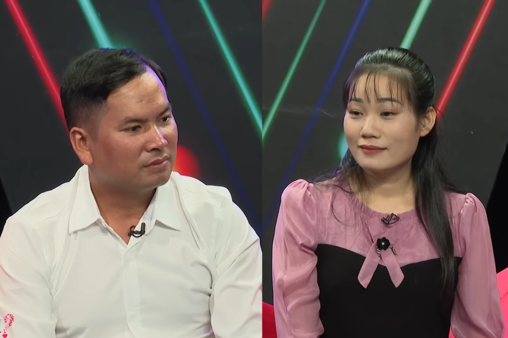 Nữ dược sĩ ngại ngùng, quay mặt đi khi được bố đơn thân kém 2 tuổi hôn má - 1 Nữ dược sĩ ngại ngùng, quay mặt đi khi được bố đơn thân kém 2 tuổi hôn má - 1