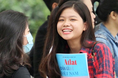 Bộ Giáo dục công bố đáp án chính thức 8 môn thi THPTQG 2016