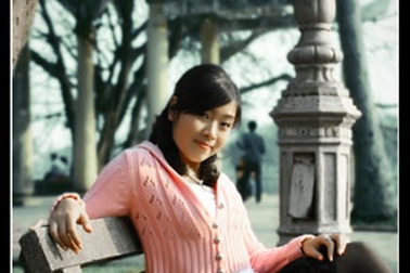 Lưu Hồng Anh - Người xinh, sắc sảo