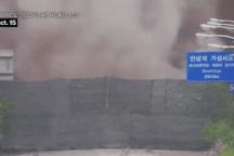 Triều Tiên cho nổ tung các tuyến đường liên Triều