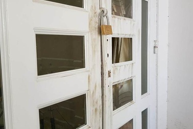 Đi ăn tất niên, nhà bị trộm "dọn" cả trăm triệu tài sản