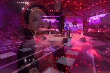 Đoan Trang và các học trò phối hợp ăn ý dù cô gặp sự cố.