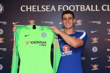 Chelsea chính thức có người thay Courtois với mức phí kỷ lục