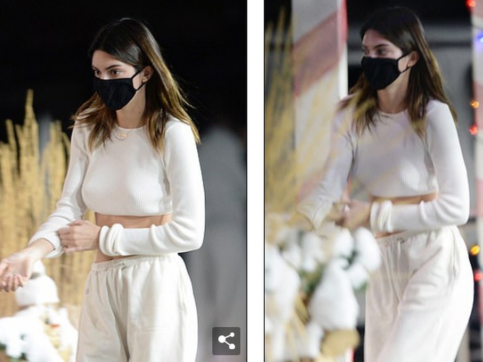 Kendall Jenner khoe eo thon giữa tuyết trắng - 3 Kendall Jenner khoe eo thon giữa tuyết trắng - 3