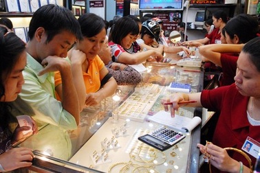 Ngân hàng Nhà nước sẵn sàng bán vàng ra ổn định thị trường