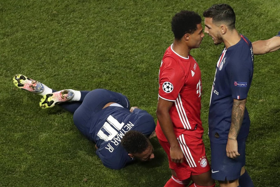 Những khoảnh khắc Bayern Munich hạ PSG, hoàn thành “cú ăn ba” - 19 Những khoảnh khắc Bayern Munich hạ PSG, hoàn thành “cú ăn ba” - 19