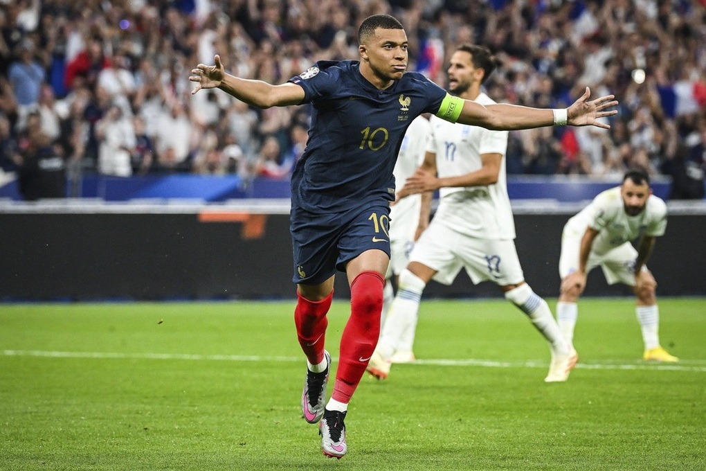 Mbappe giúp Pháp đánh bại Hy Lạp, Anh thắng 7-0 Bắc Macedonia - 2 Mbappe giúp Pháp đánh bại Hy Lạp, Anh thắng 7-0 Bắc Macedonia - 2