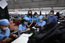 Quảng Trị: Phòng dịch corona ở nơi đông người lao động