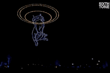 Người trẻ đổ xô đi học nghề điều khiển máy bay không người lái