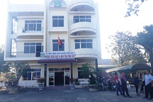 Bình Định: Thêm “lùm xùm” ở Phòng GD&ĐT huyện Phù Cát