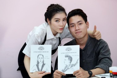 Độc đáo thiệp mời phác hoạ hình sao Việt của Lý Nhã Kỳ