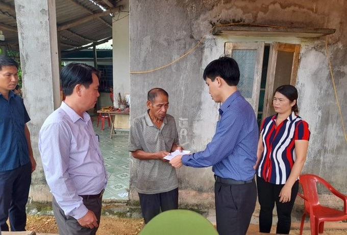 Nghệ An: Theo người lớn ra đồng, 2 cháu bé đuối nước thương tâm - Ảnh 1. Nghệ An: Theo người lớn ra đồng, 2 cháu bé đuối nước thương tâm - Ảnh 1.