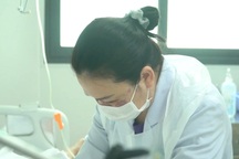 TPHCM: Cấp cứu 6 người uống rượu trái cây khi đi du lịch, một ca nguy kịch