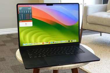 MacBook Air 15 inch giảm giá ngay khi lên kệ tại Việt Nam