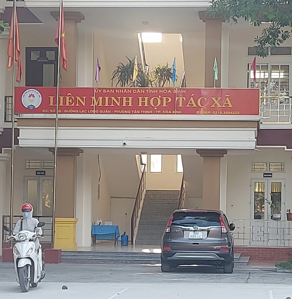 Kỷ luật 3 lãnh đạo, nguyên lãnh đạo Liên minh Hợp tác xã tỉnh Hòa Bình - 1 Kỷ luật 3 lãnh đạo, nguyên lãnh đạo Liên minh Hợp tác xã tỉnh Hòa Bình - 1