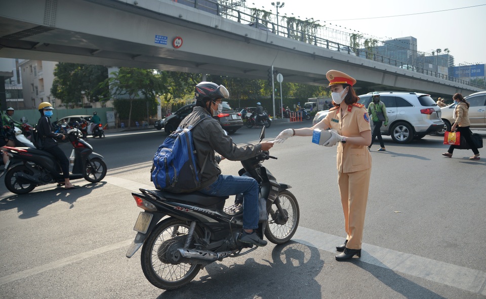 Xem xét xử lý đối tượng tung tin ăn trứng luộc sẽ thoát kiếp nạn corona - 2 Xem xét xử lý đối tượng tung tin ăn trứng luộc sẽ thoát kiếp nạn corona - 2