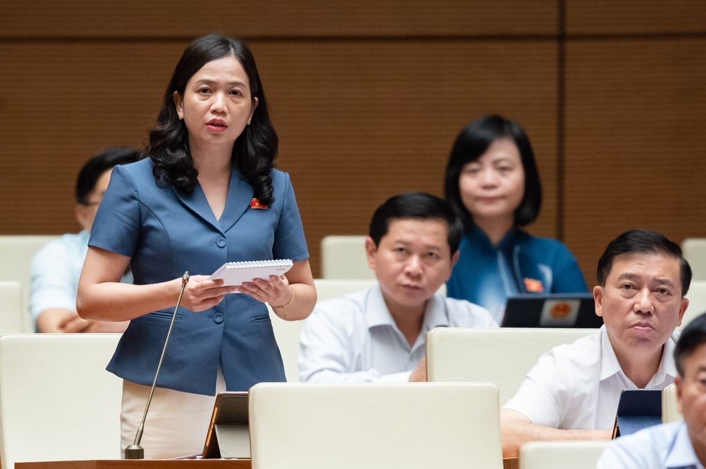 Chuyển 6 hồ sơ liên quan tiêu cực cấp GPLX sang cơ quan công an - 3 Chuyển 6 hồ sơ liên quan tiêu cực cấp GPLX sang cơ quan công an - 3