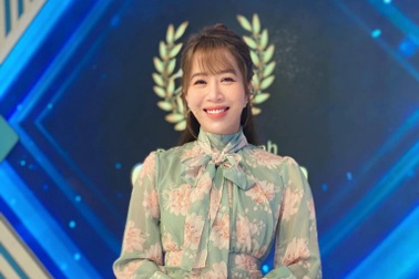 Trận chung kết Olympia: MC Diệp Chi dẫn chính, Khánh Vy dẫn tại điểm cầu