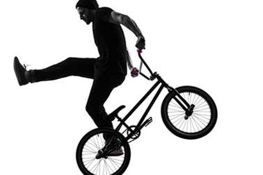 Vì sao thể thao đường phố hấp dẫn nam giới trẻ?