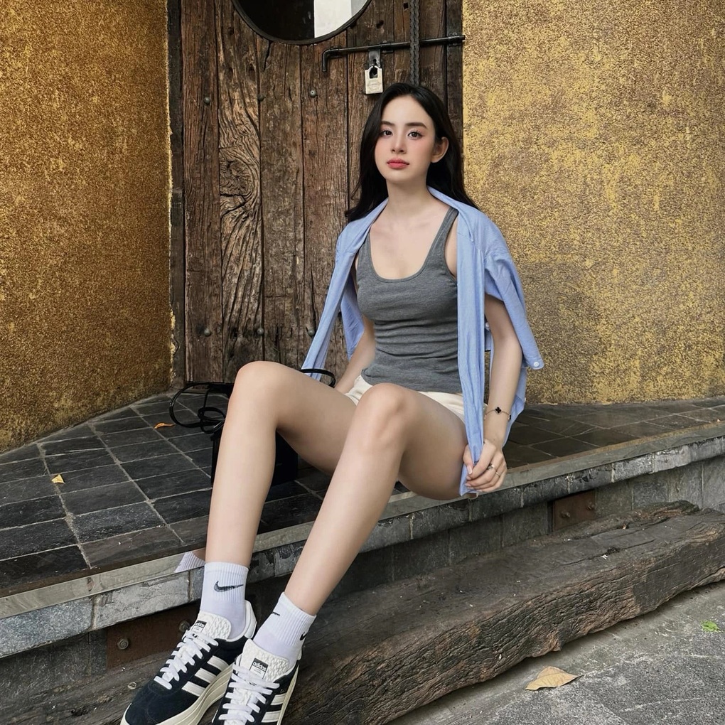 Hot girl Hà Nam có nụ cười triệu view, là bạn gái Nam vương Tuấn Ngọc - 6 Hot girl Hà Nam có nụ cười triệu view, là bạn gái Nam vương Tuấn Ngọc - 6