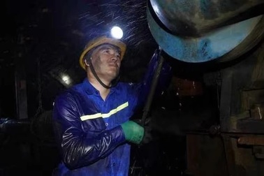 Người thợ lò suốt đời học và làm theo Bác