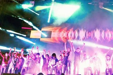 Biên Hòa đón “bão” RockStorm 2012