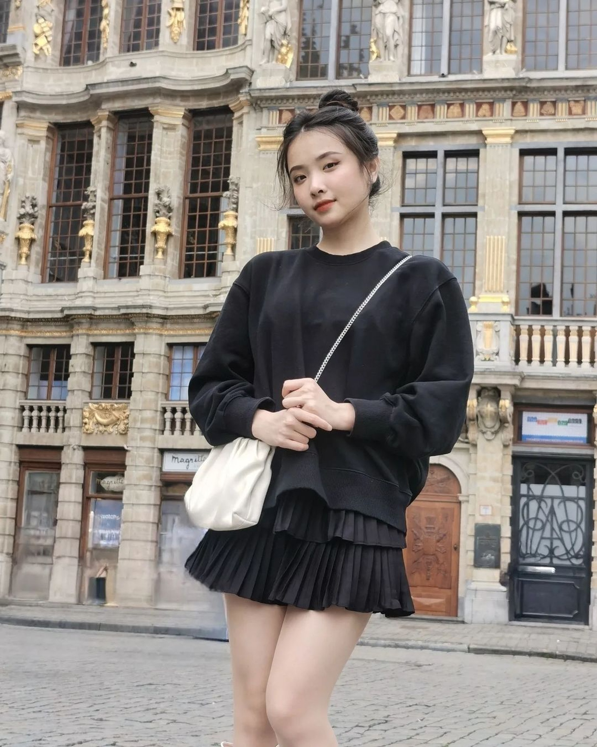 4 cô gái Việt gây sốt vì vừa học giỏi, vừa ăn mặc sành điệu - 2 4 cô gái Việt gây sốt vì vừa học giỏi, vừa ăn mặc sành điệu - 2